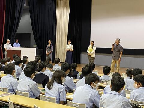 中学生「道徳」特別授業 IAPG『消防士物語』を観る